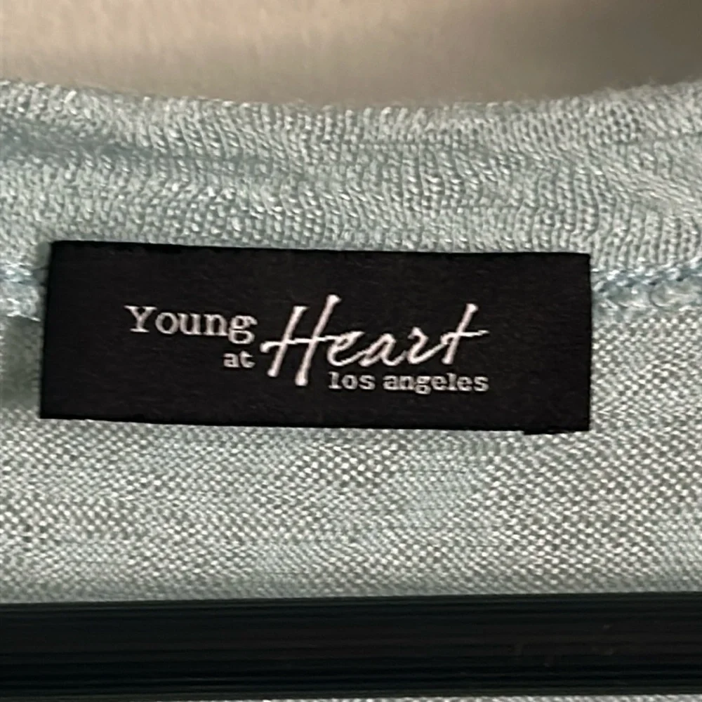 Young at Heart Lightweight V-Neck Knit Sweater Tank Top - Picture 6 of 10